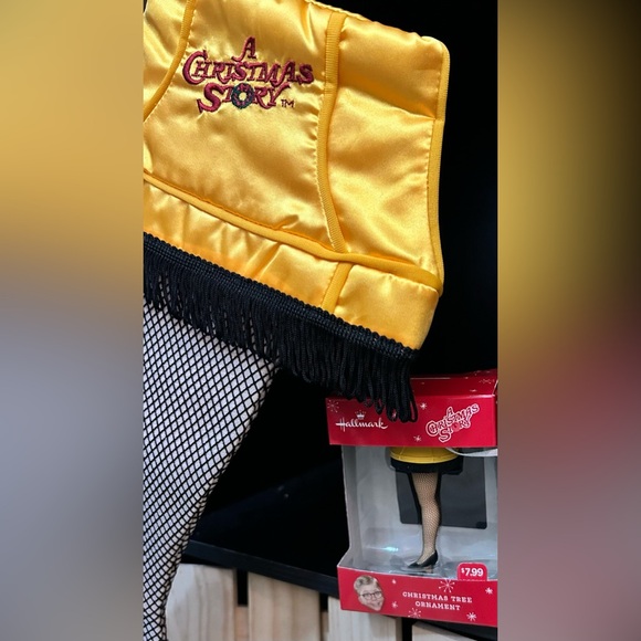 A Christmas story Xmas stocking & ornament in the style of the famous leg lamp - Picture 5 of 9